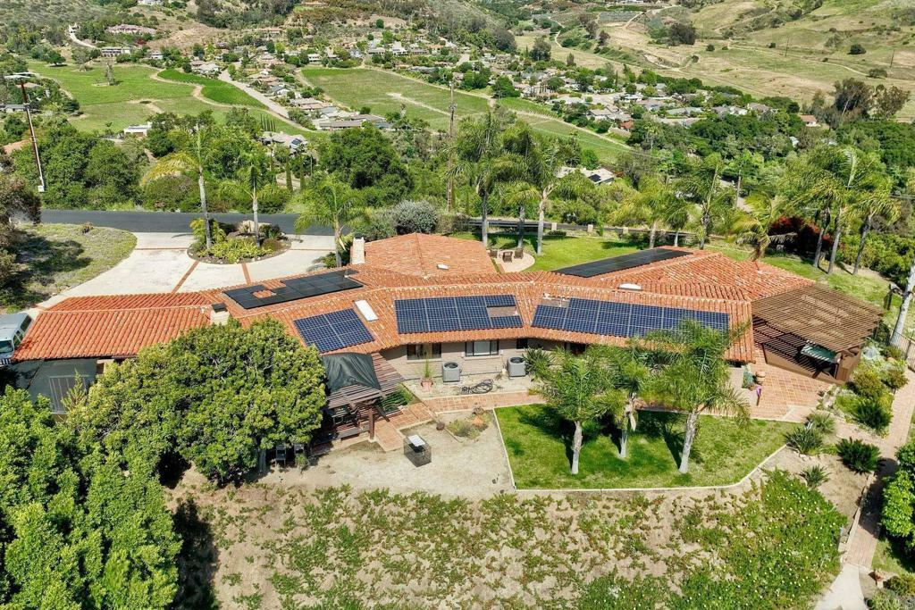 Property Photo: 3149 Old Post Rd CA 92028