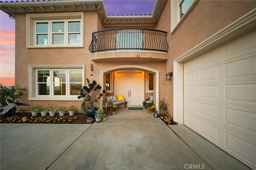 Property Photo: 30865 Via Norte CA 92591