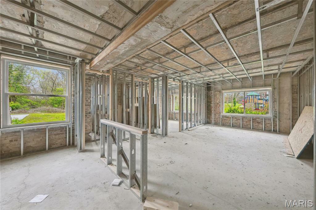 Property Photo: 5815 Cates Avenue MO 63112