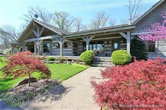 Property Photo:  