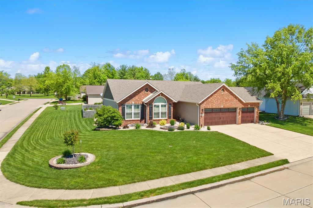 Property Photo: 2016 Richview Drive IL 62281