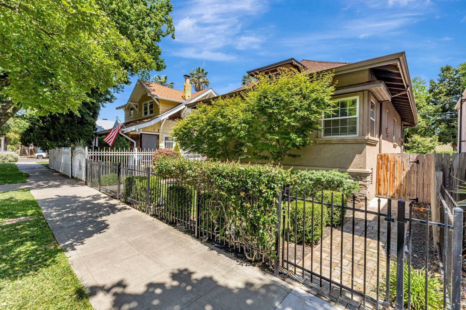Property Photo: 2011 24th Street CA 95818
