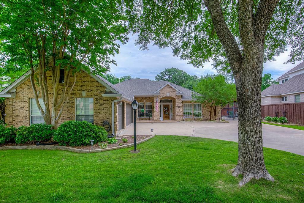 Property Photo: 6910 Tartan Trail TX 75044