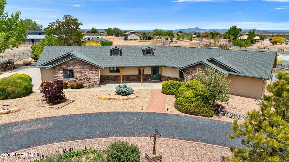 Property Photo: 1640 W Grasshopper Lane AZ 86323