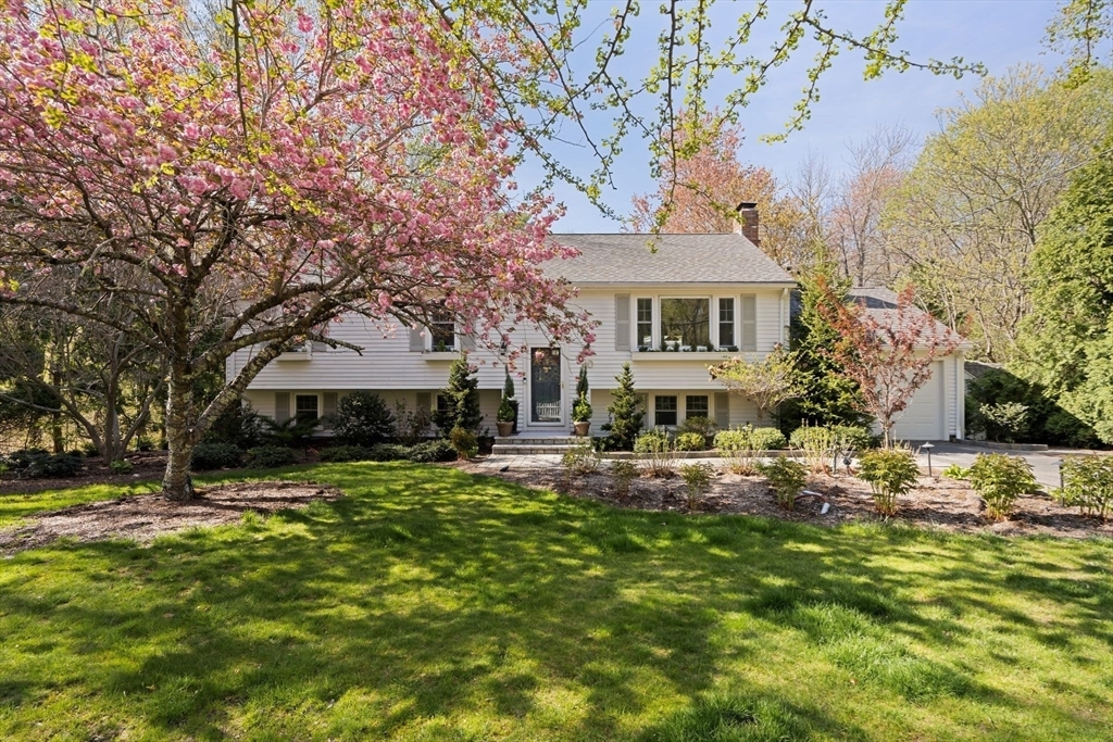 Property Photo: 40 Brewster Rd MA 02025