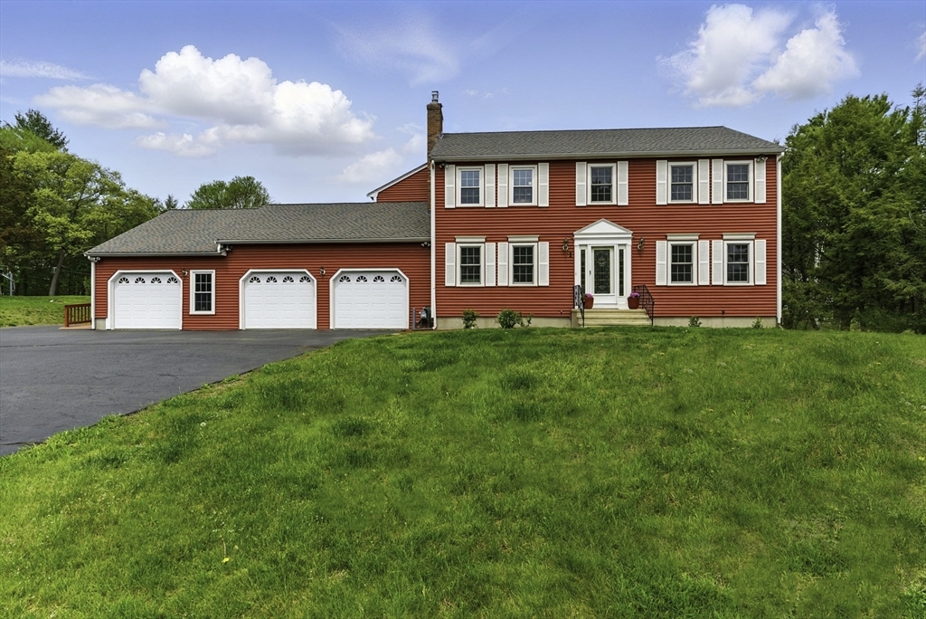 Property Photo:  1 New Castle Rd  MA 01721 