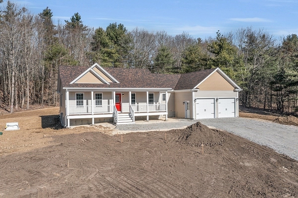 Property Photo: 254 - F Davis Rd Opt F MA 01473