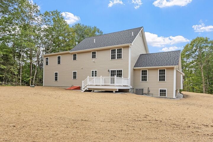 Property Photo: 254 Davis Rd MA 01473