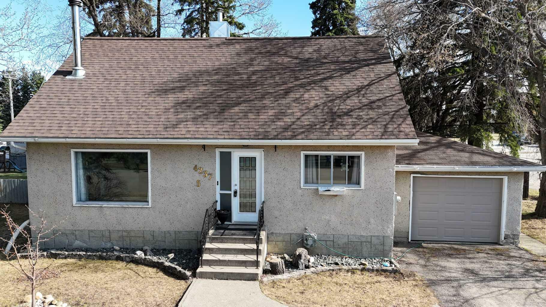 4237 5 Ave  Edson AB T7E 1A5 photo