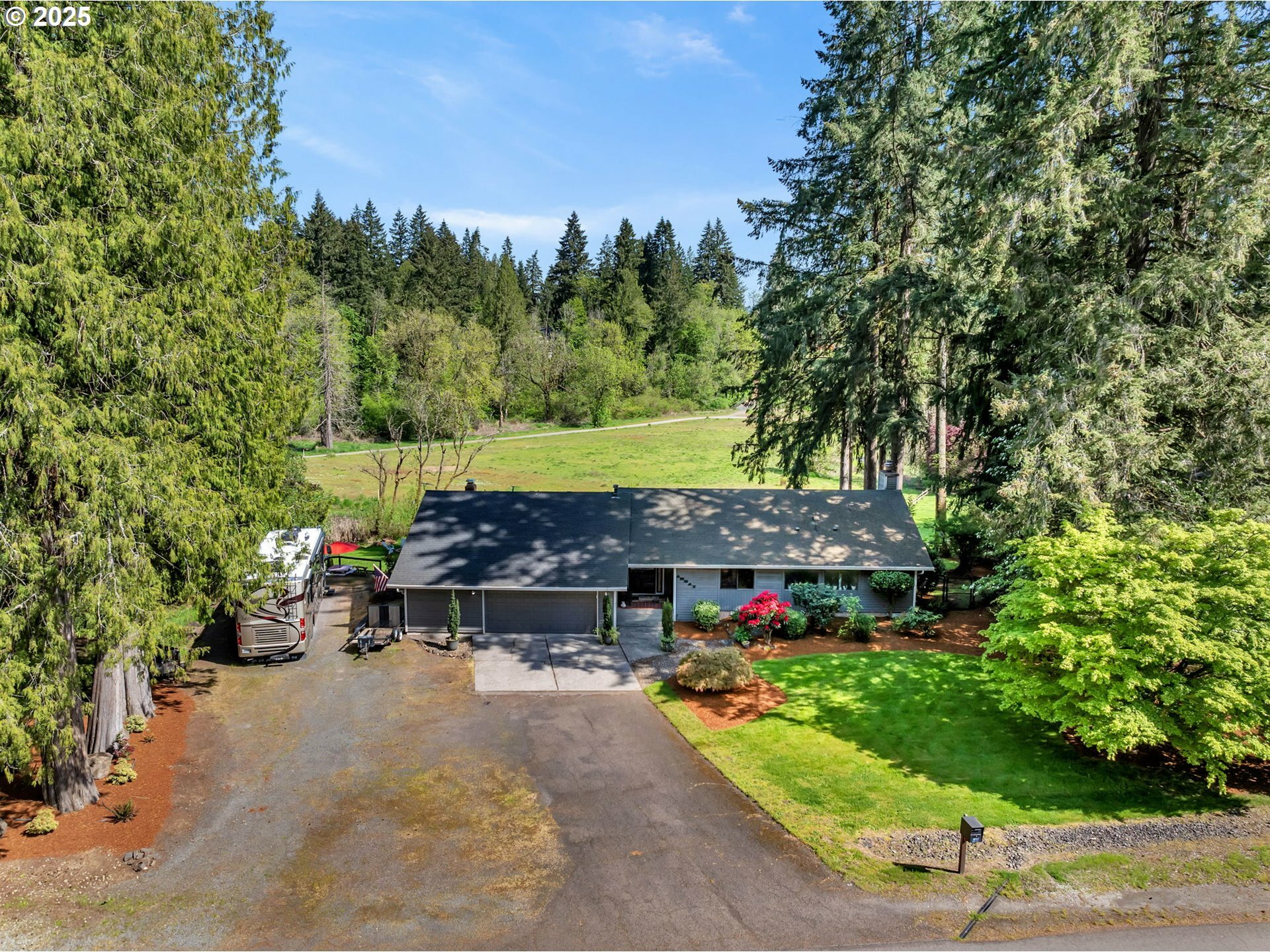 Property Photo: 18317 NE Cedar Dr WA 98604