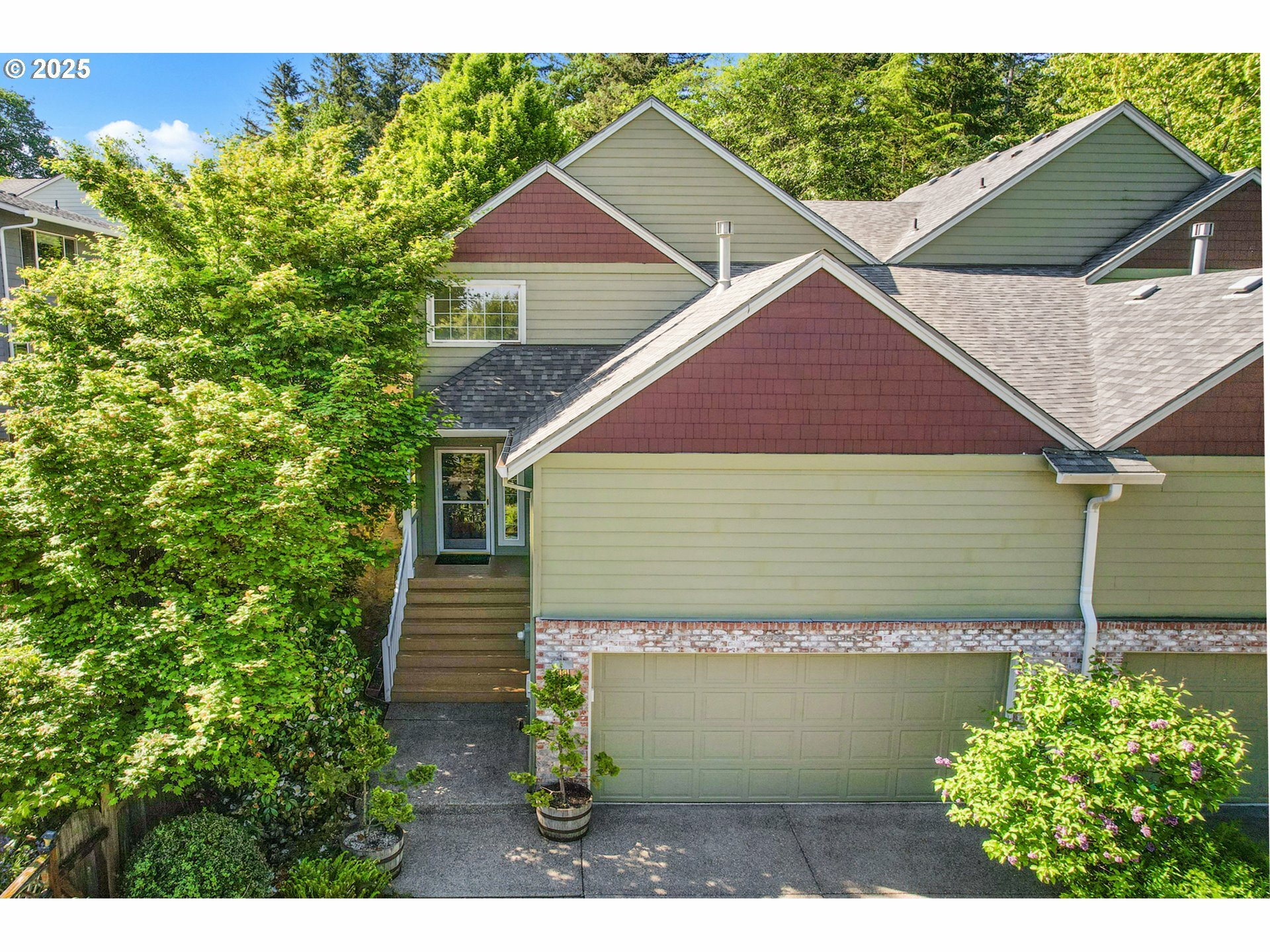 Property Photo: 3714 SW Vesta St OR 97219