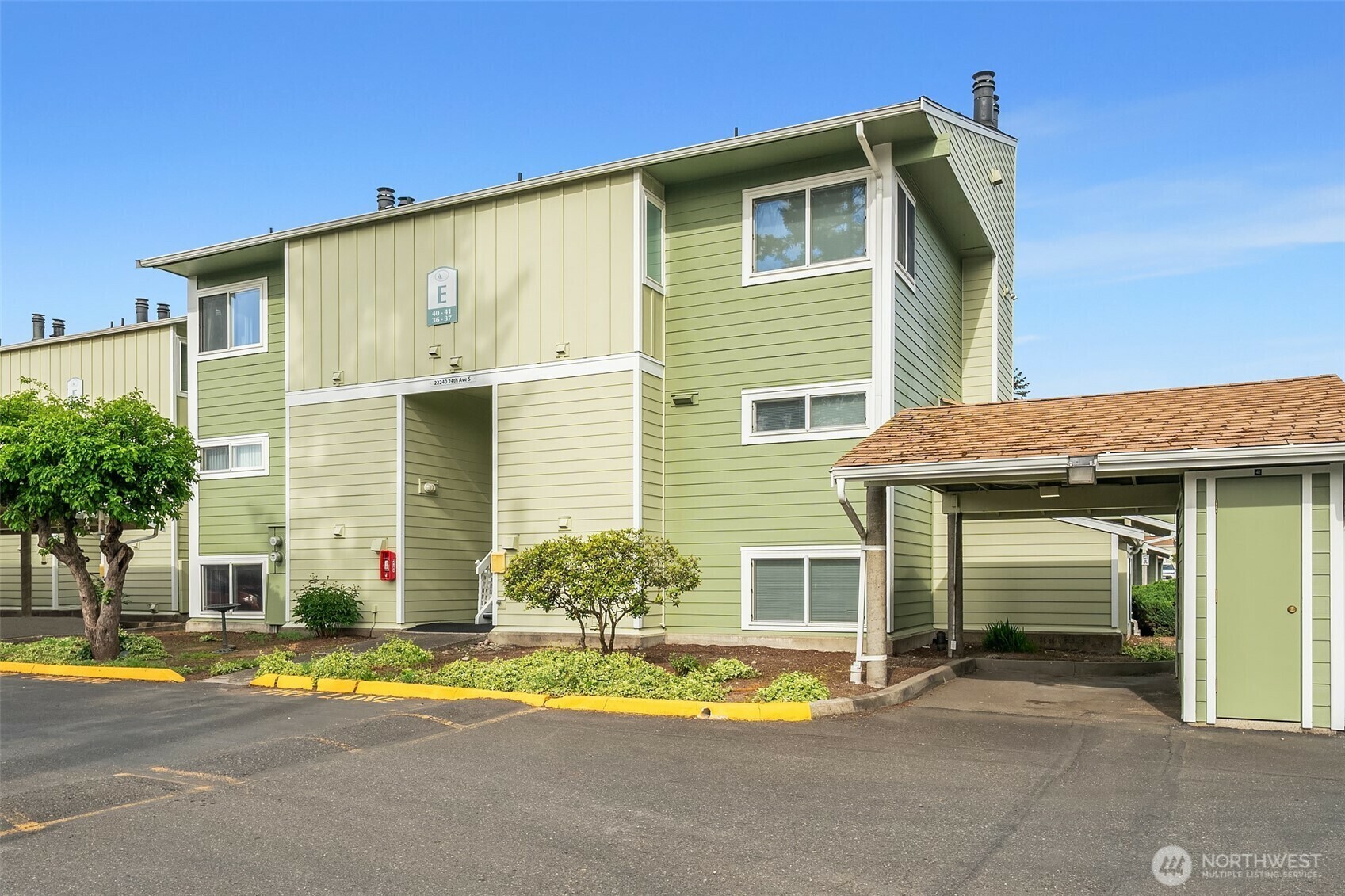 Property Photo:  22240  24th Avenue S E36  WA 98198 