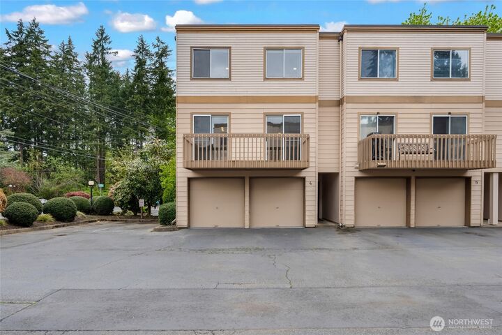 Property Photo:  16820  6th Avenue W A4  WA 98037 