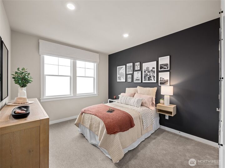 Property Photo:  8302  114th Avenue SE 29  WA 98056 