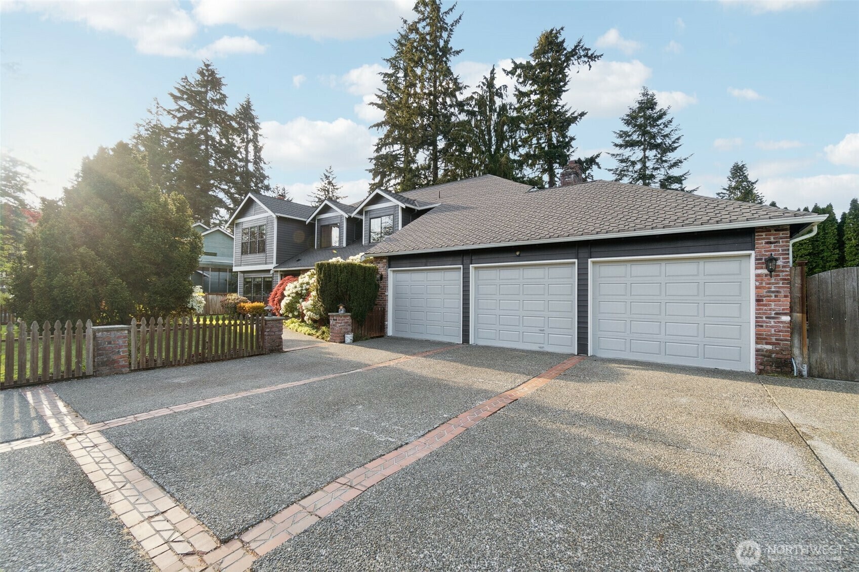 Property Photo: 7723 132nd Street Ct E WA 98373