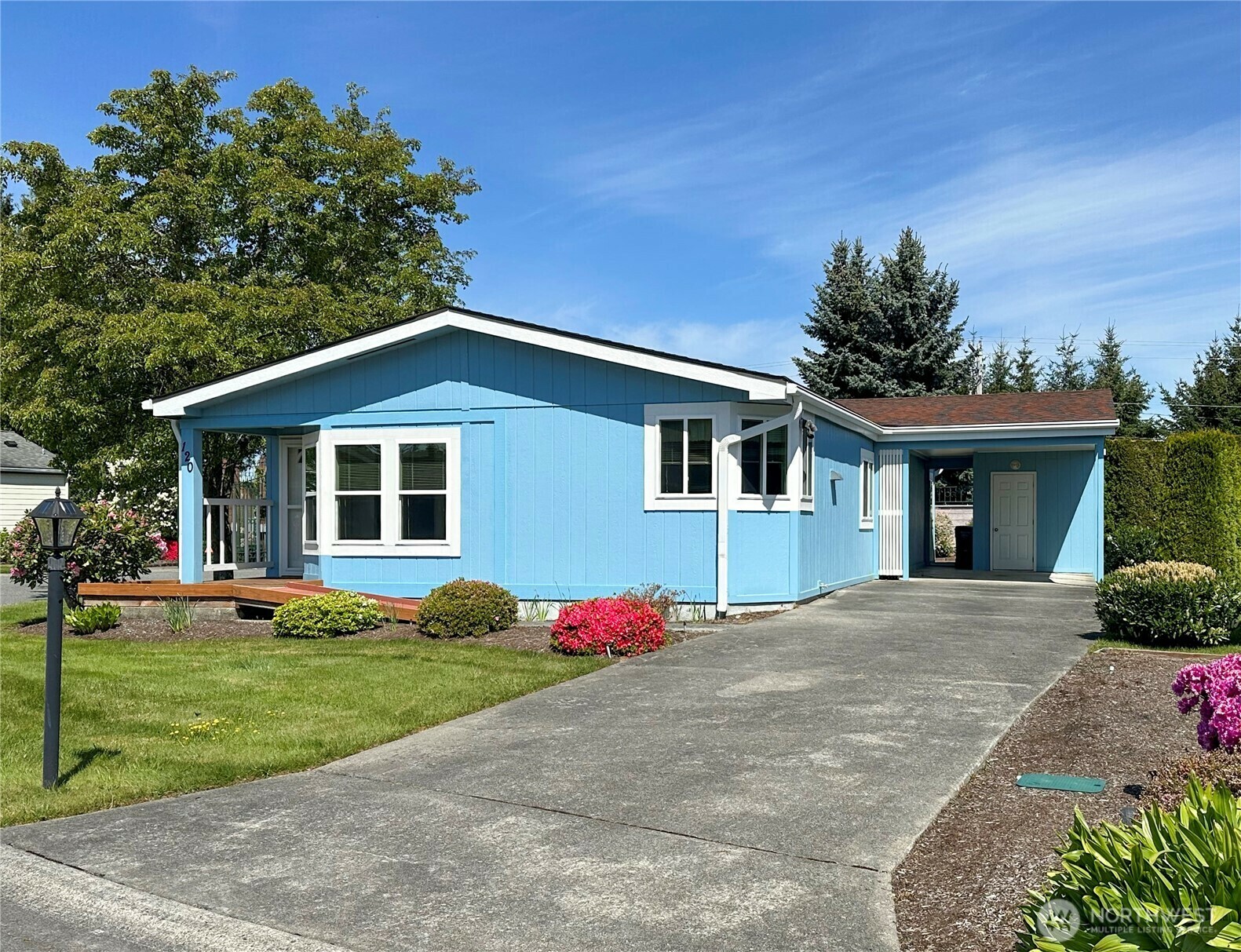 Property Photo: 2610 E Section Street 120 WA 98274