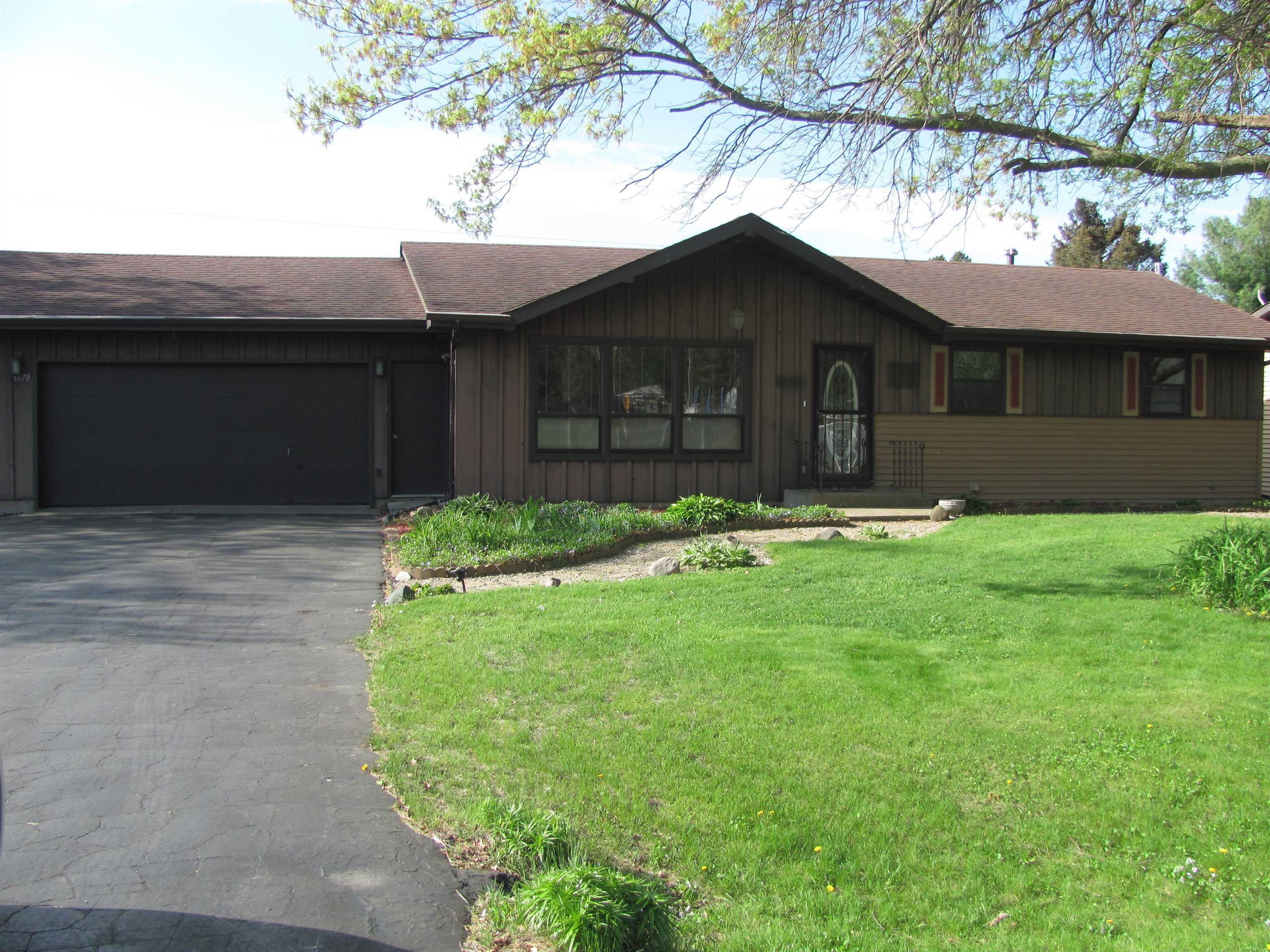 Property Photo: 5979 Vesper Drive IL 61080