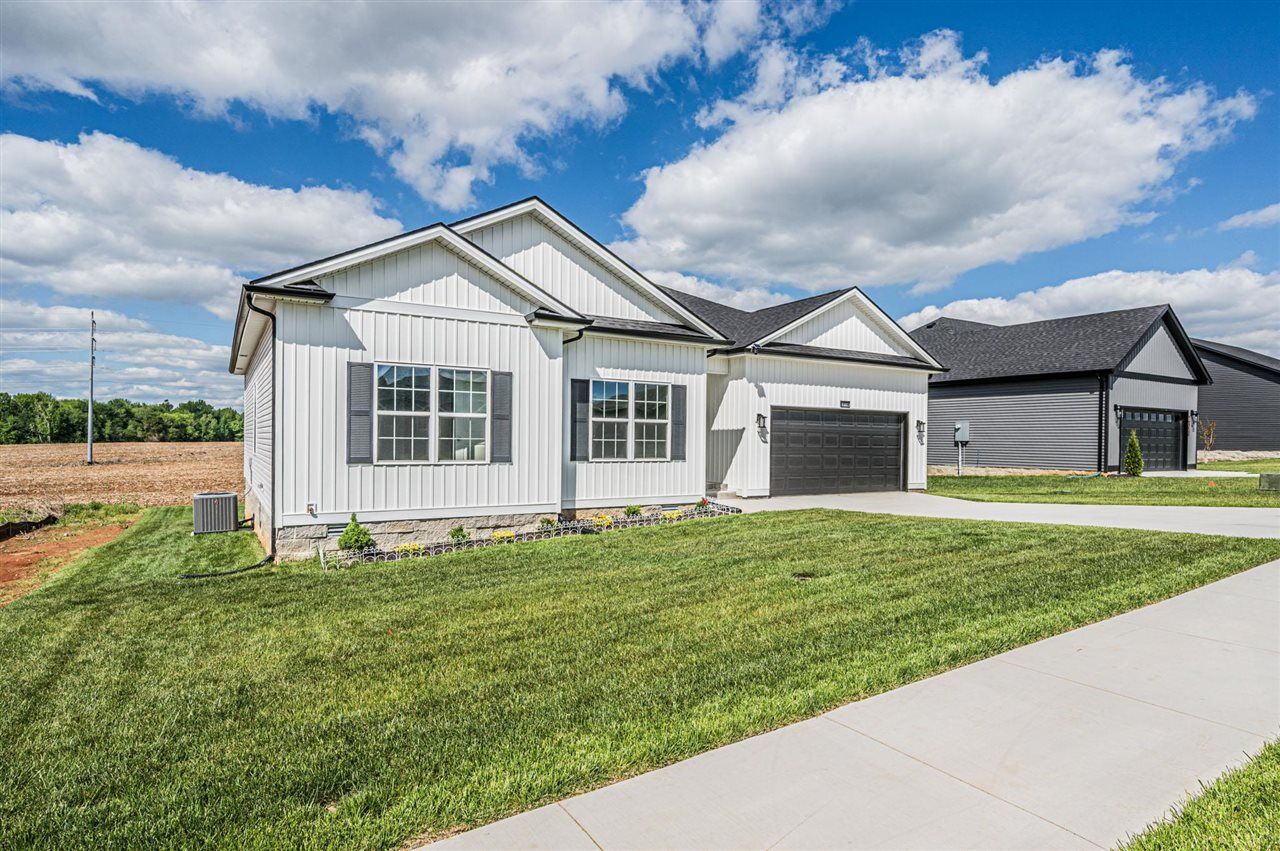 Property Photo:  210 Goldenrod Street  KY 42134 