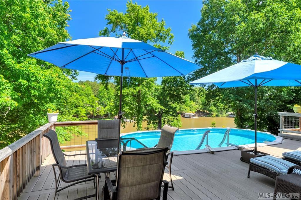 Property Photo: 157 Great Creek Court VA 23919