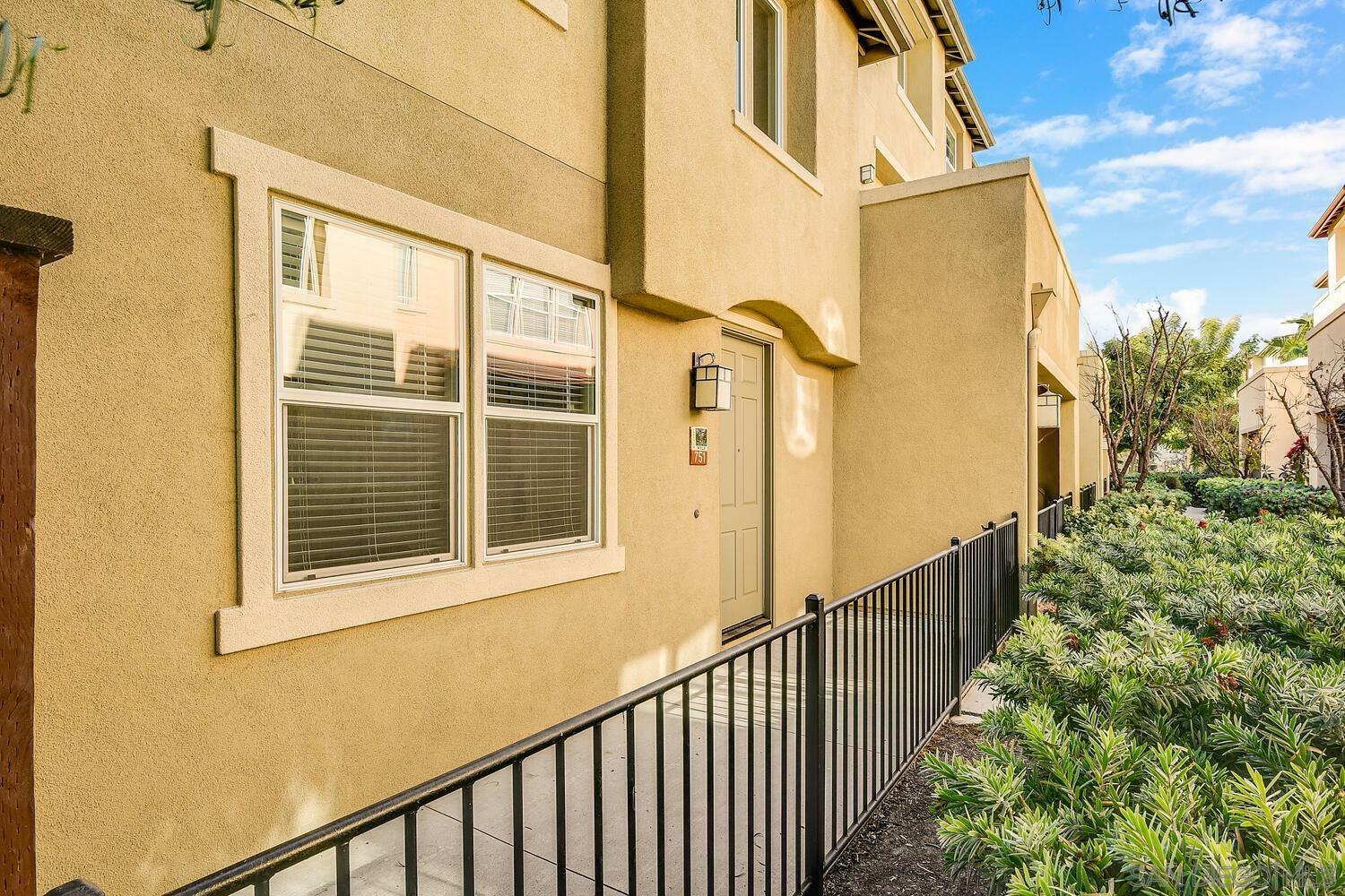 Property Photo: 751 Paradise Way CA 91950