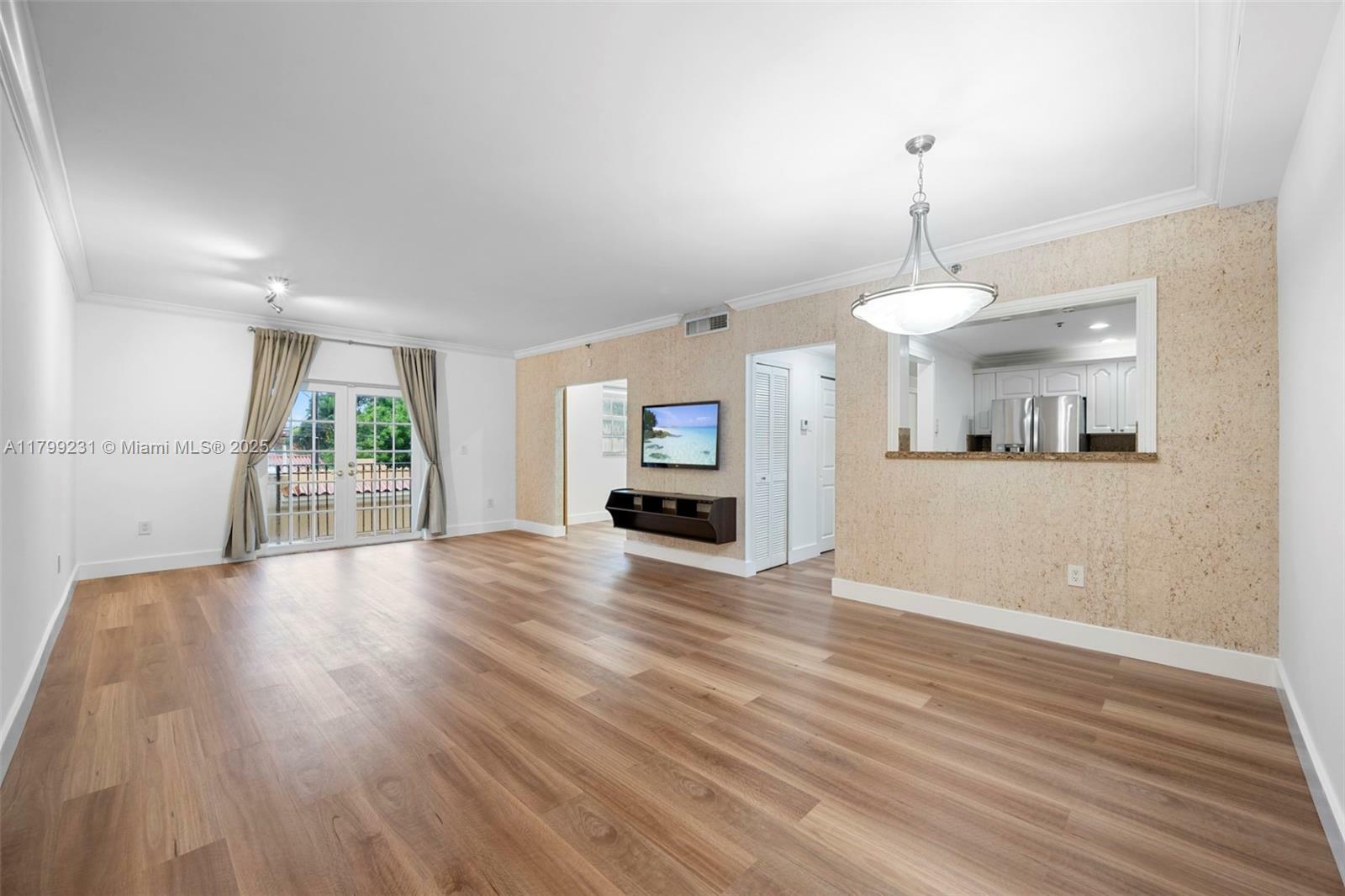 Property Photo: 1400 Salzedo St 208 FL 33134