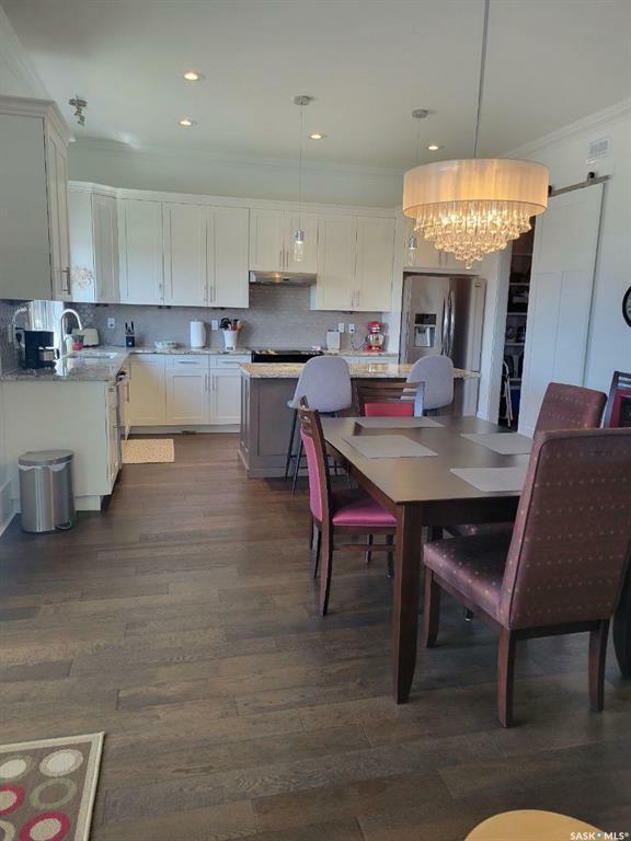 Property Photo: 115 Meadows Boulevard 23 SK S7V 0E4