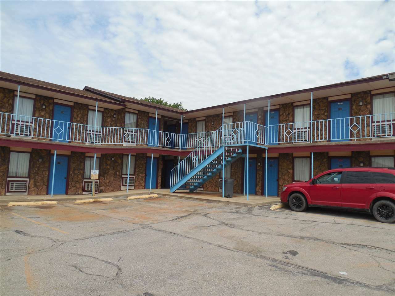 10226 S Hwy 81  Waukomis OK 73773 photo