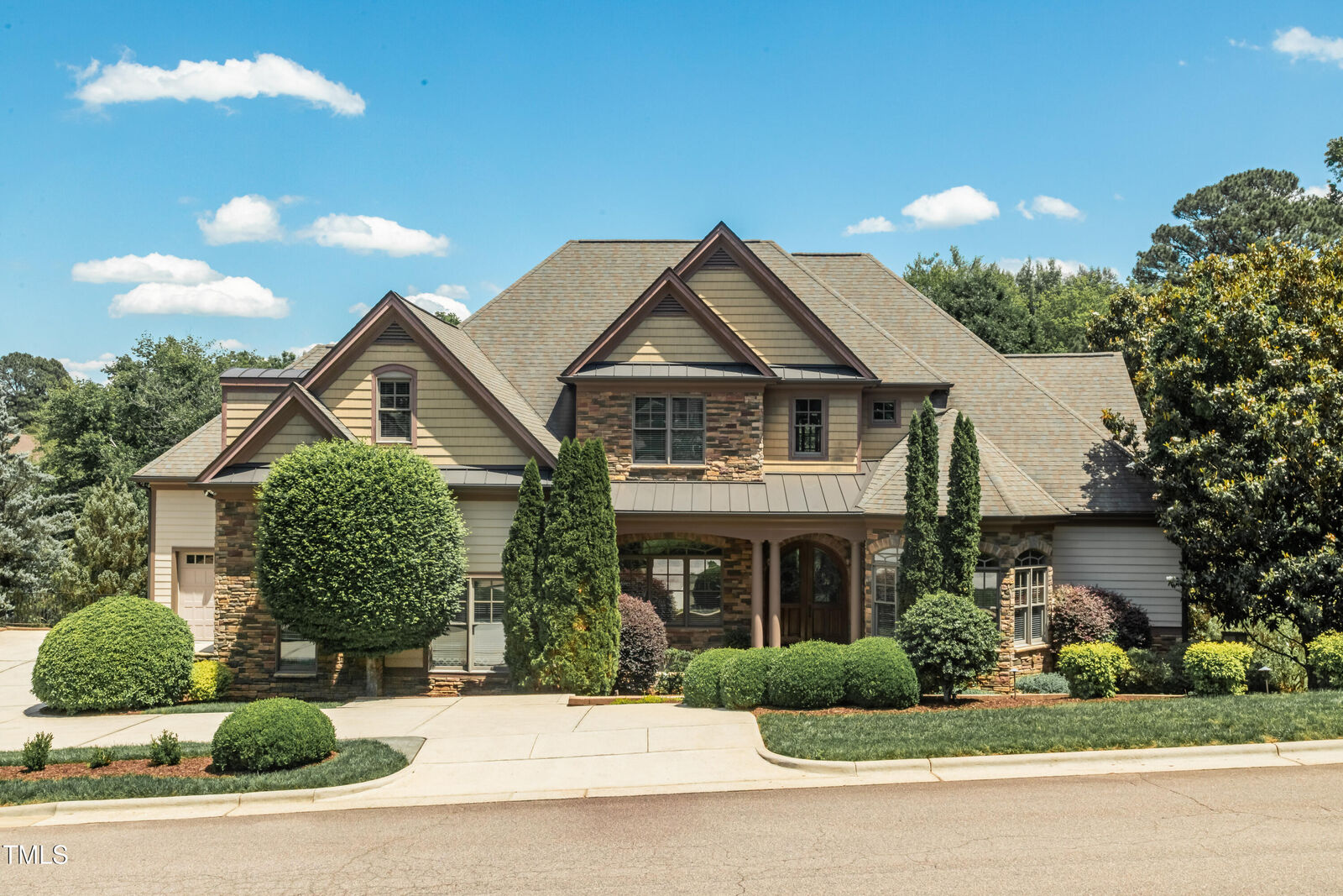 Property Photo:  12317 Richmond Run Drive  NC 27614 