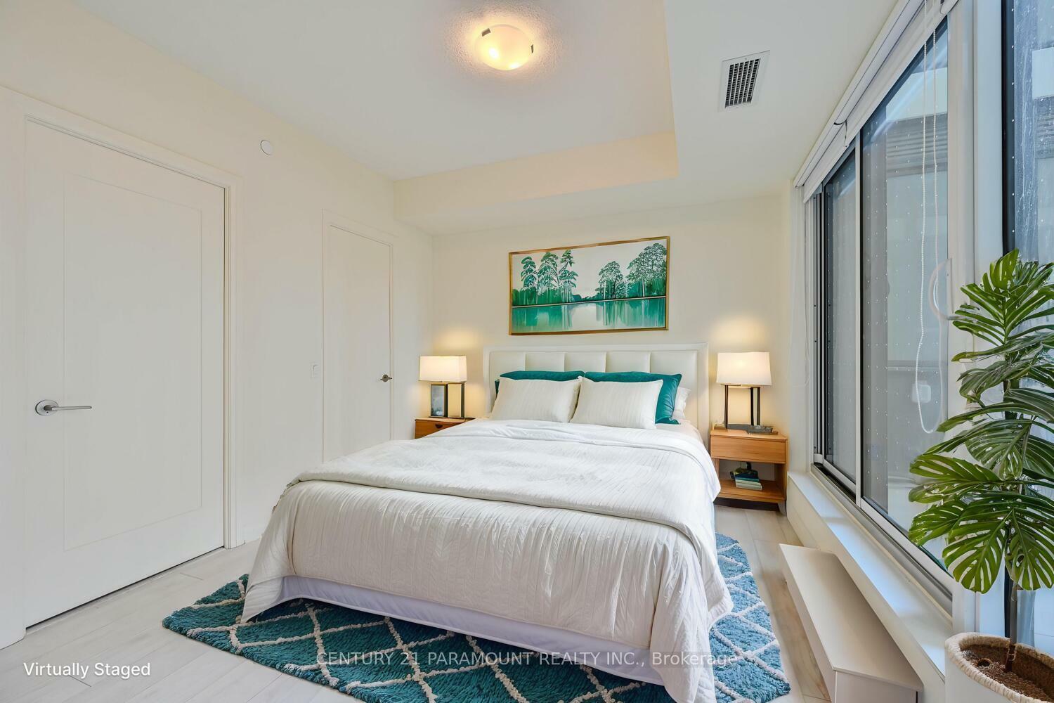 Property Photo: 9000 Jane Street 220 ON L4K 2M9