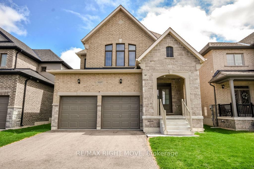 Property Photo: 3117 Orion Boulevard ON L3V 8L8