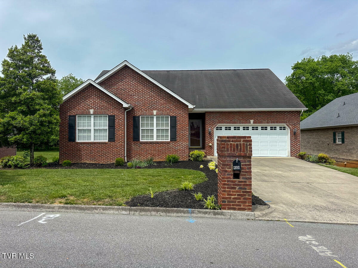 Property Photo: 4008 Nickleby Court TN 37663