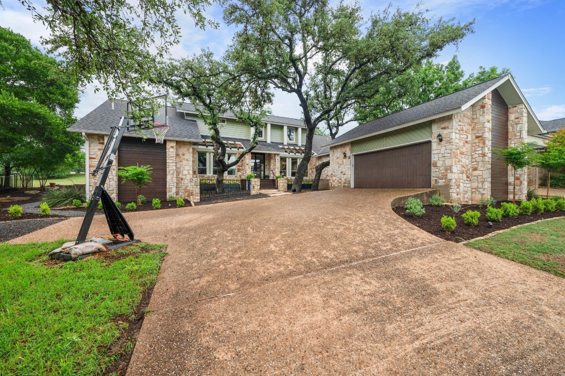 Property Photo:  10305 Pickfair Drive  TX 78750 