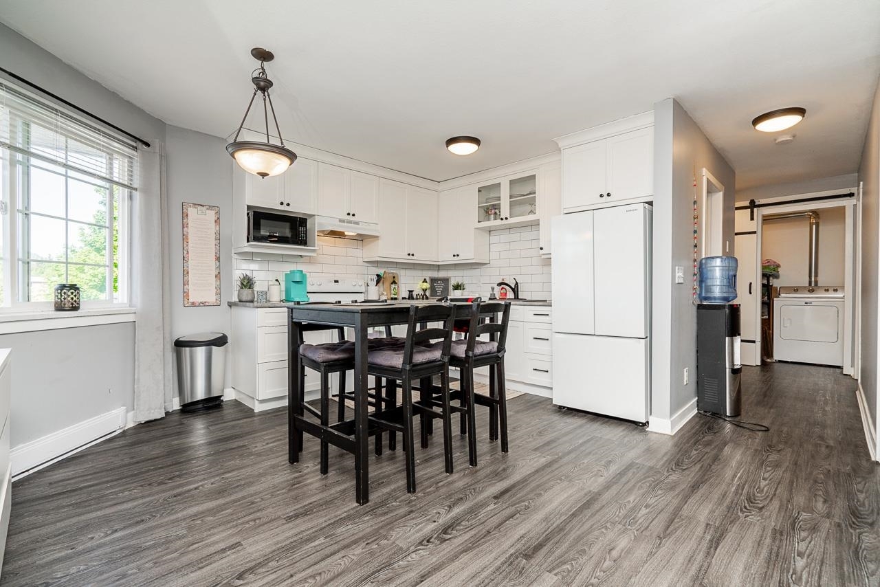 Property Photo: 45655 McIntosh Drive 304C BC V2P 6V4