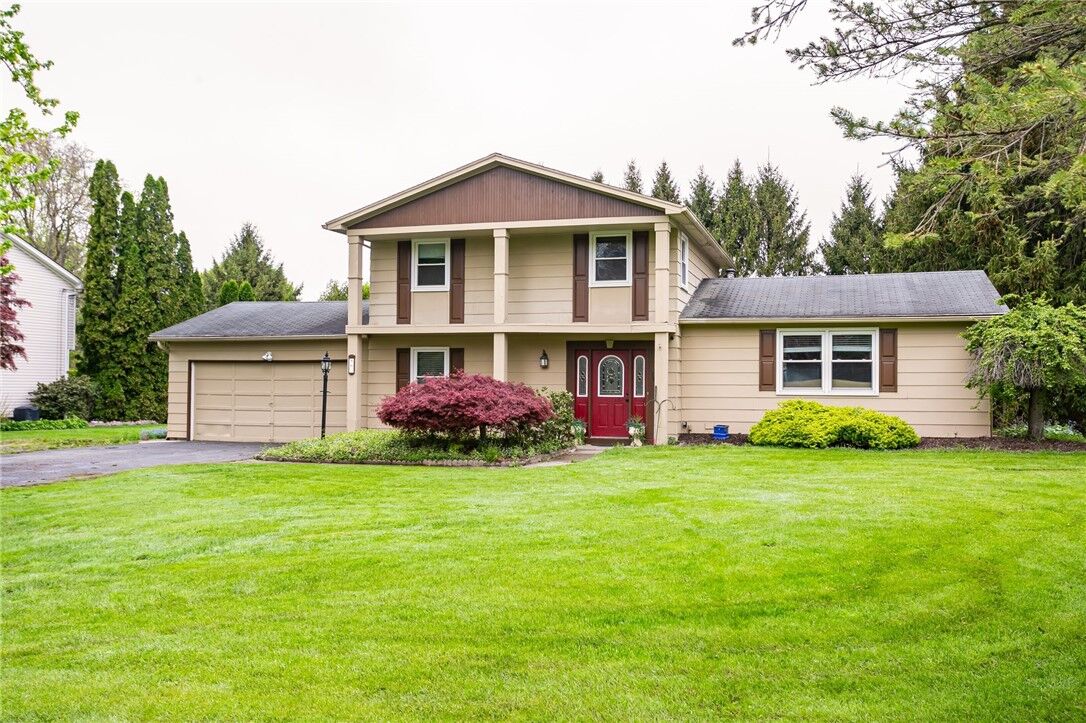 Property Photo:  80 Havenshire Road  NY 14625 