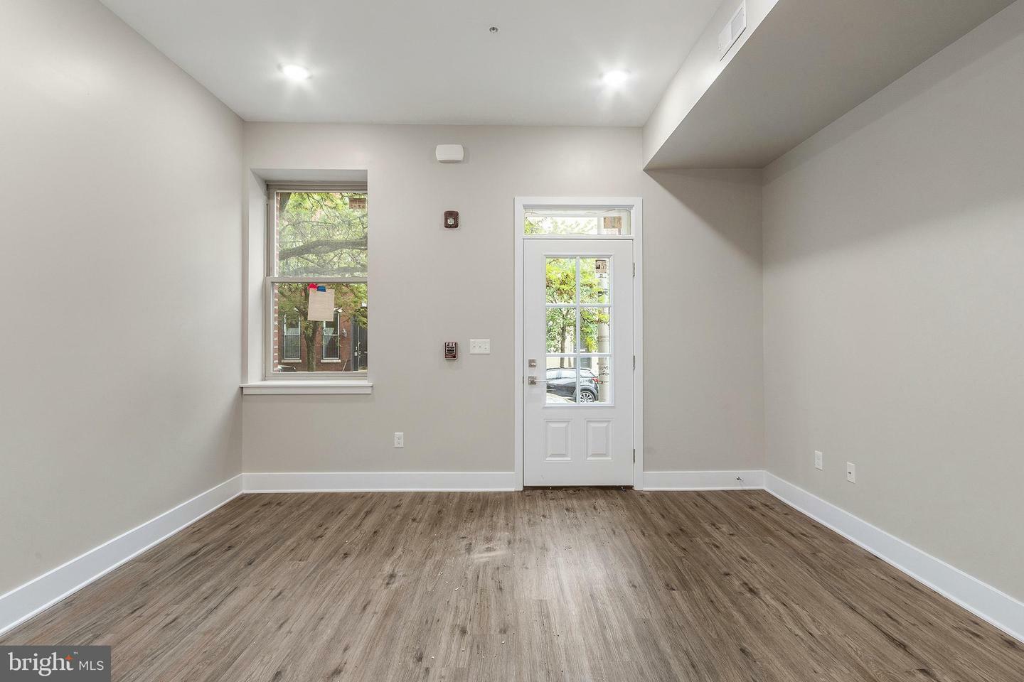 Property Photo: 1933 Christian Street 1 PA 19146