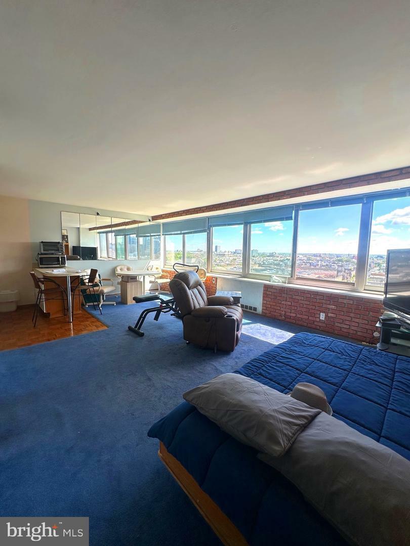 Property Photo: 2401 Pennsylvania Avenue 20B26 PA 19130
