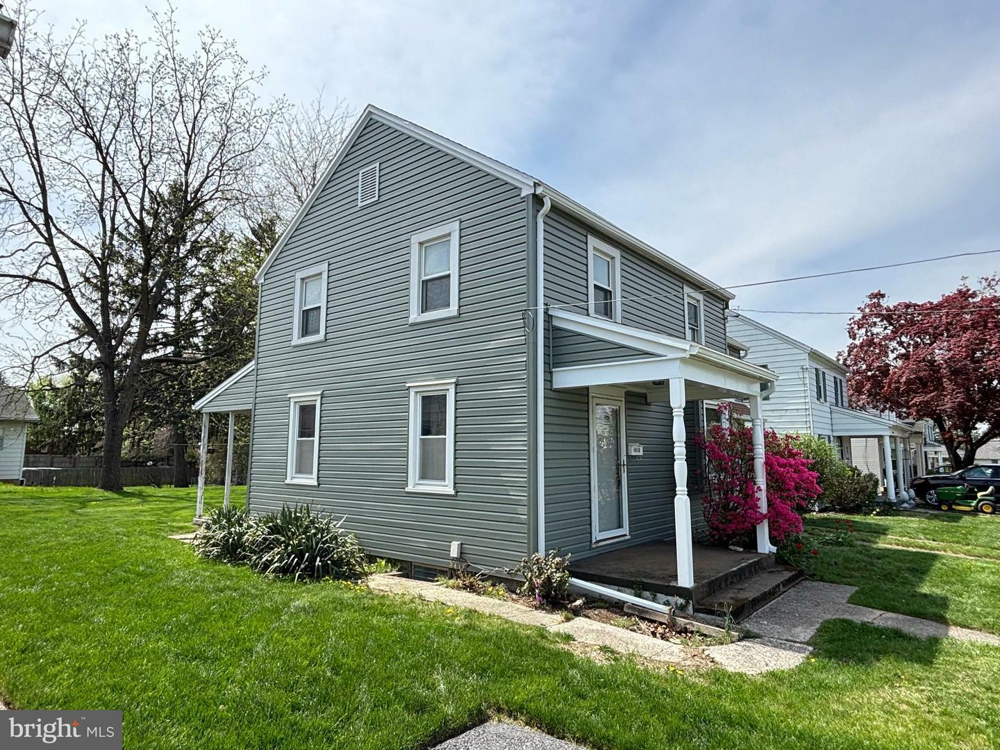 Property Photo: 1018 S Fourth Street PA 17201