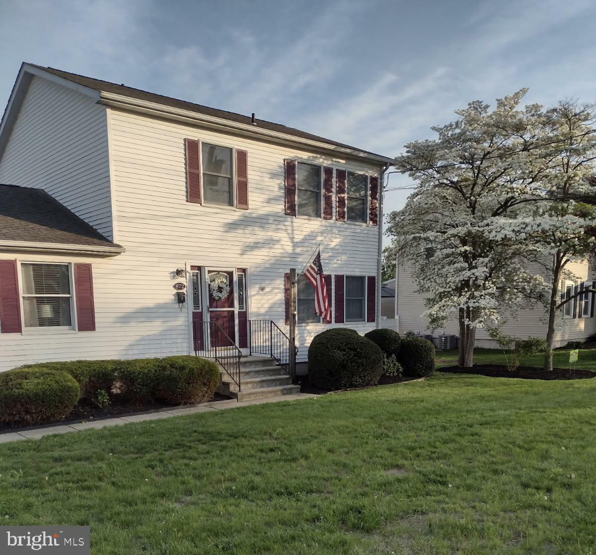 872 Grove Street  Florence NJ 08518 photo