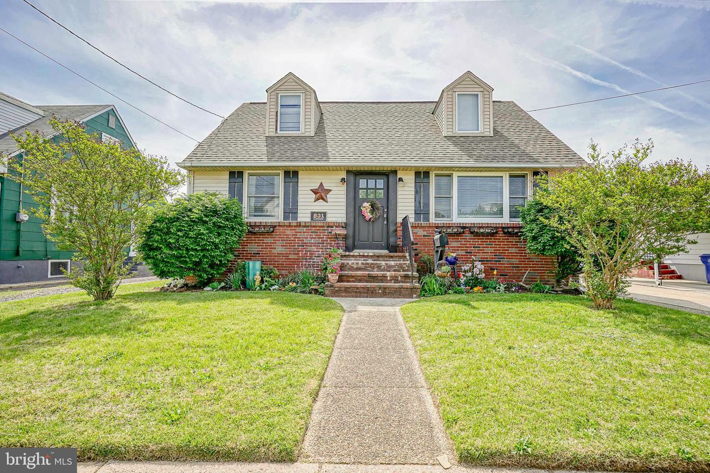 831 Shadeland Avenue  Burlington NJ 08016 photo