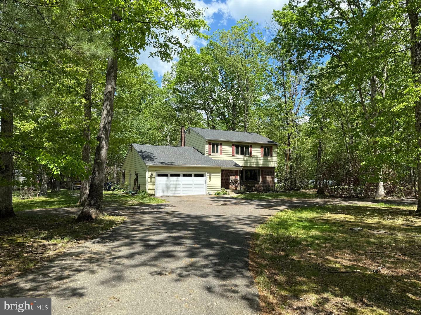 Property Photo: 5 Shawnee Trail NJ 08088