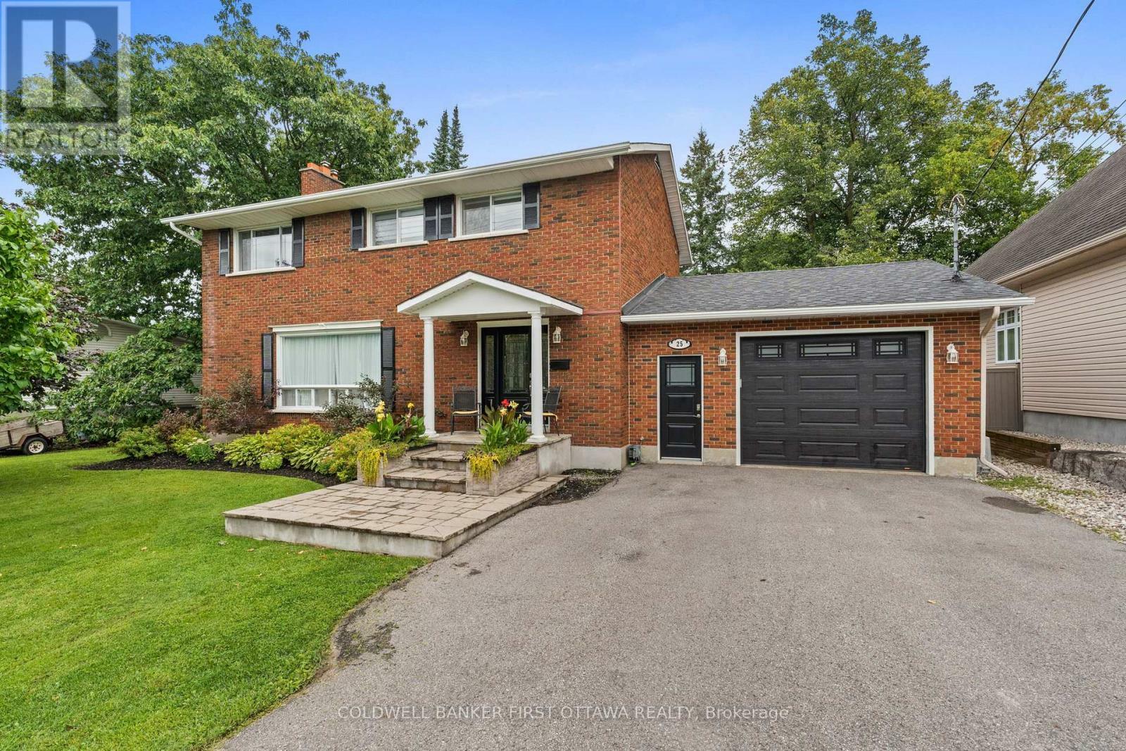 Property Photo: 25 Pretty Street ON K2S 1N3