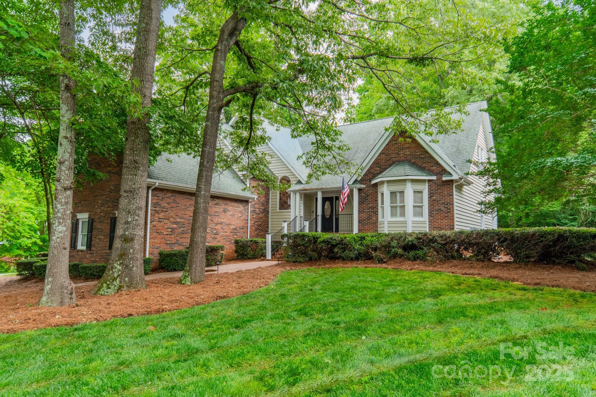 134 Lawrence Tee Lane  Mooresville NC 28117 photo
