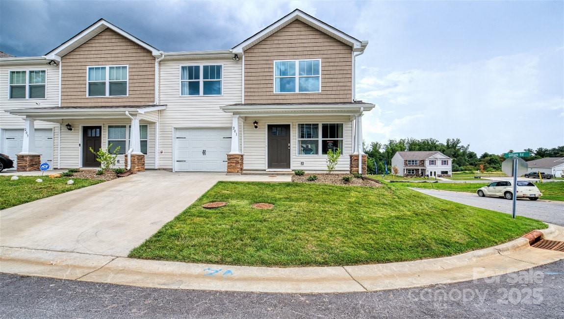 Property Photo:  113 Eleanor Cove Road  NC 28704 