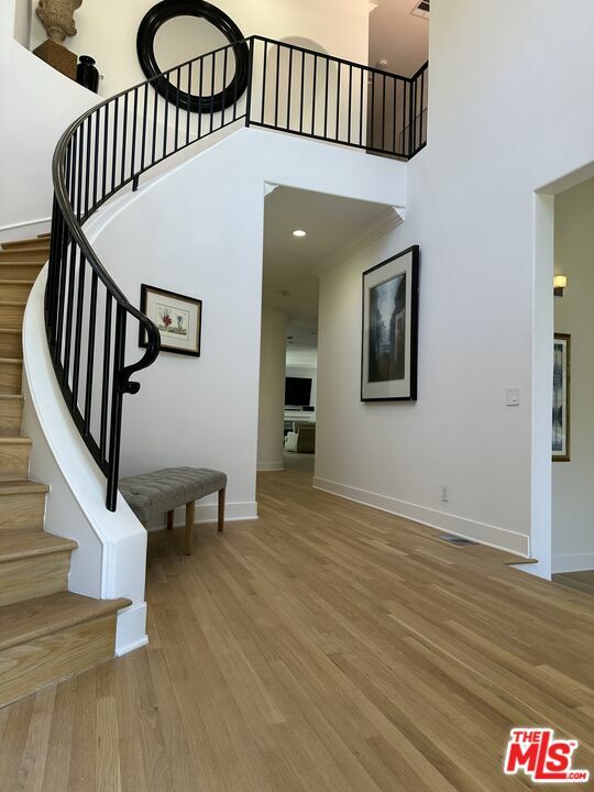 723 10th St  Santa Monica CA 90402 photo