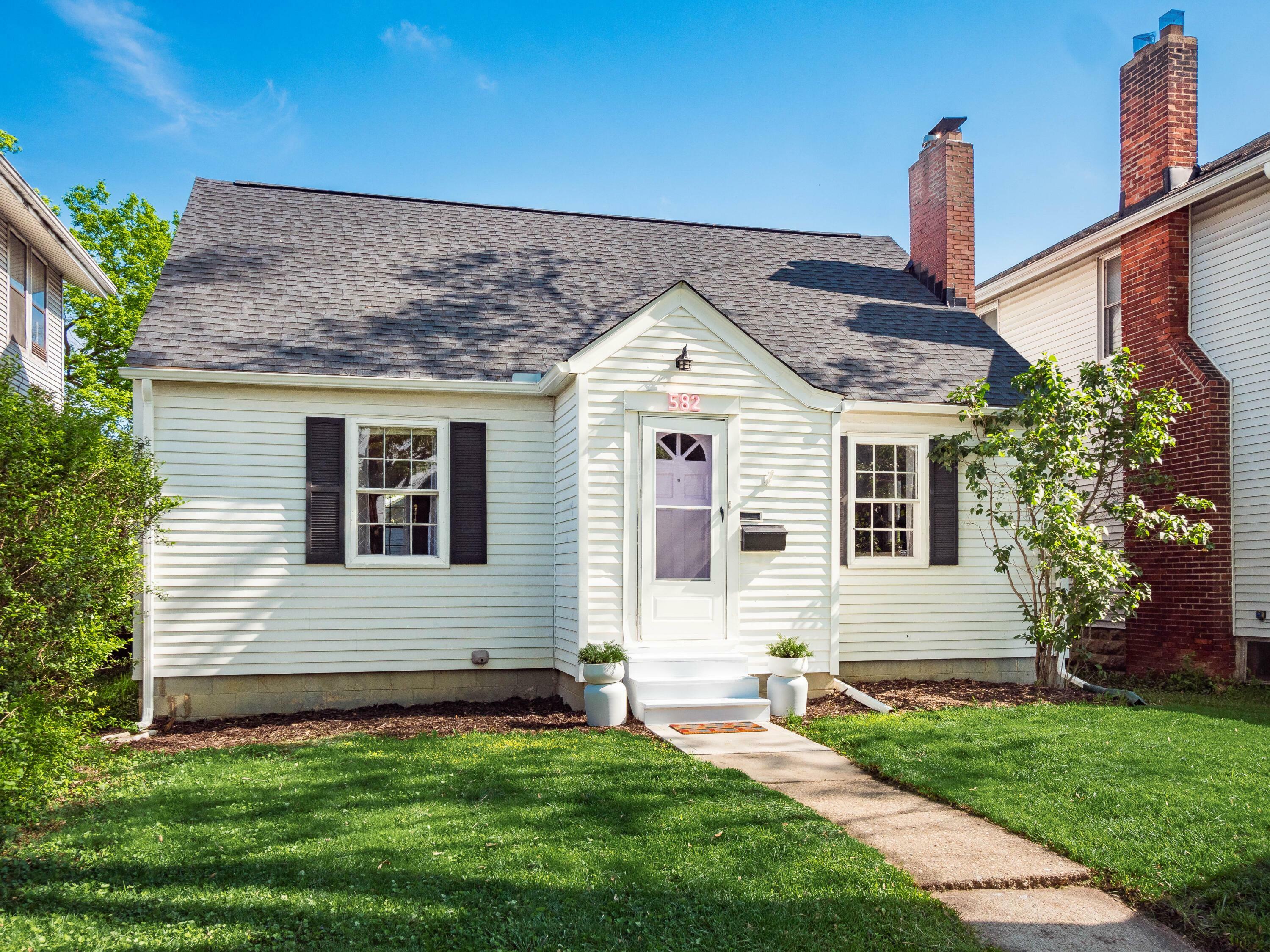 582 E Weber Road  Columbus OH 43202 photo