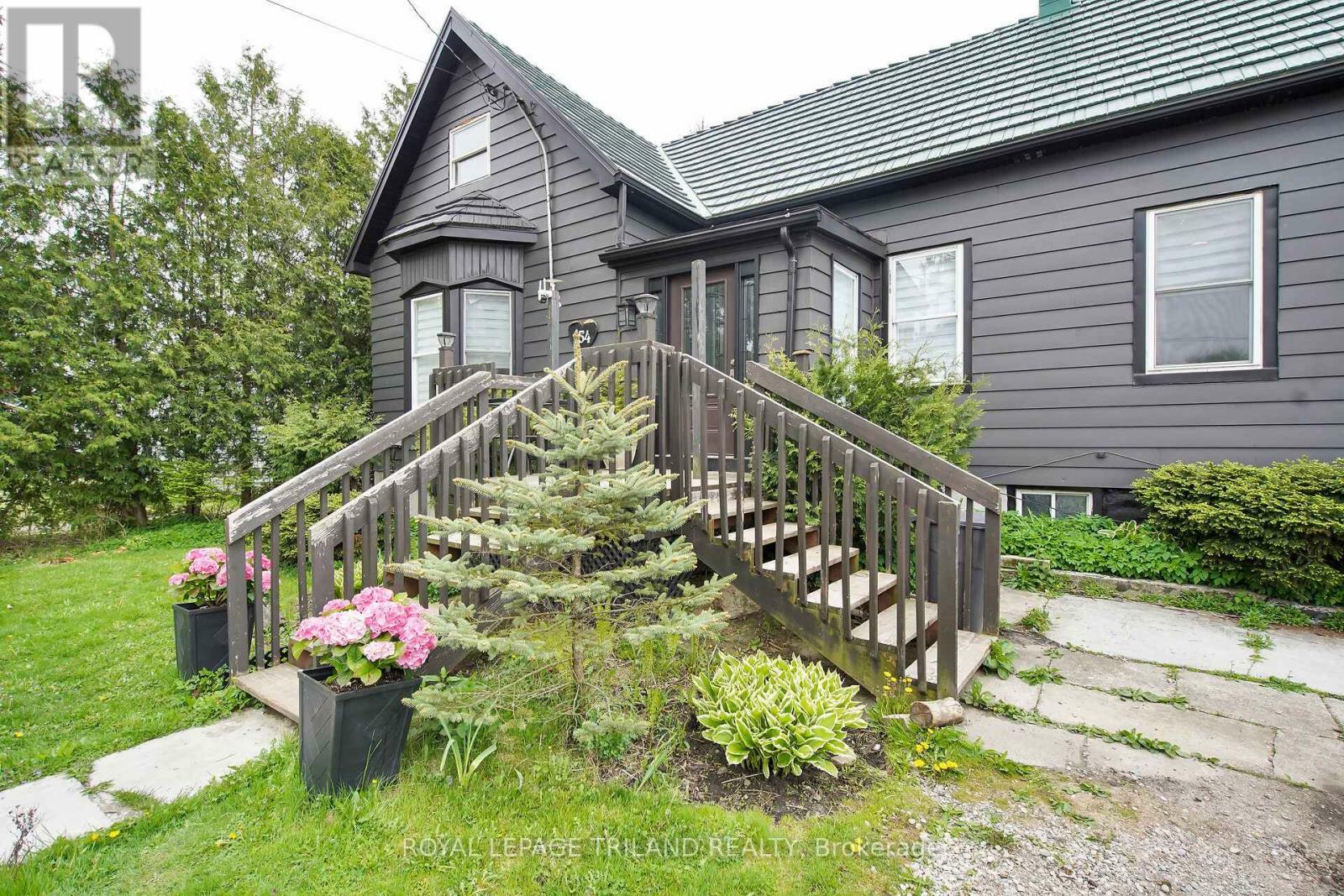 Property Photo: 154 John Street ON N0L 2P0