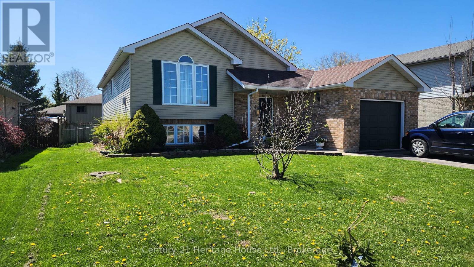Property Photo: 786 Princess Street ON N0G 2L3