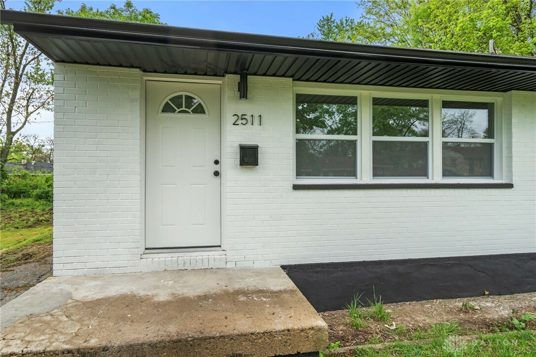 Property Photo: 2511 Baywood Street OH 45406