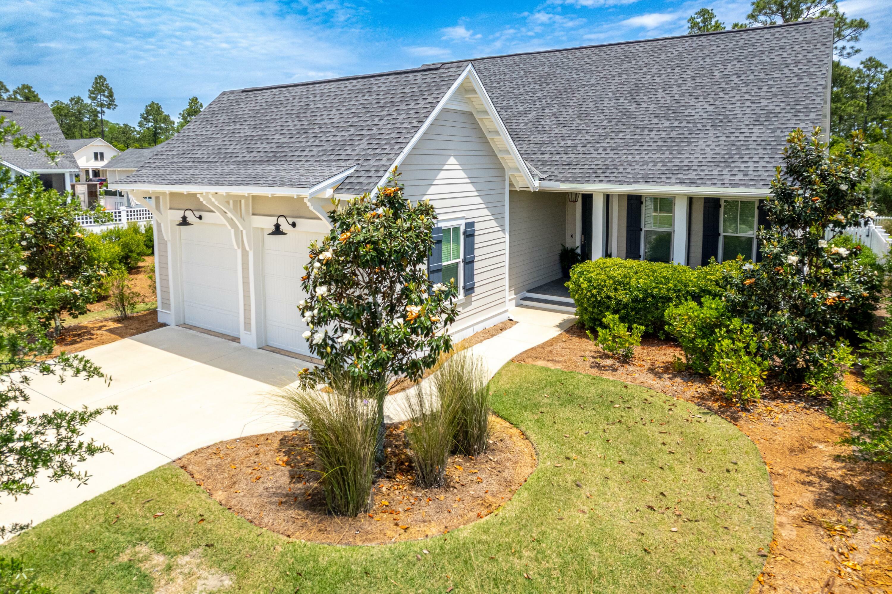 Property Photo: 43 Log Landing Street FL 32461