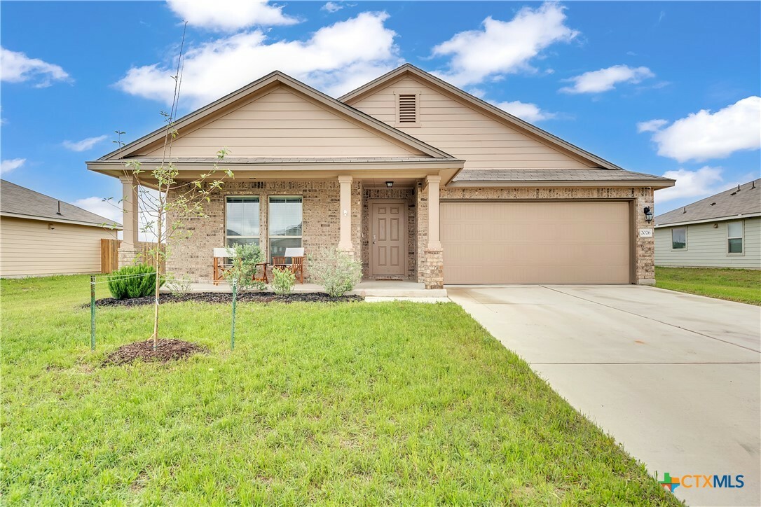 Property Photo: 2026 Bee Creek Loop TX 76522